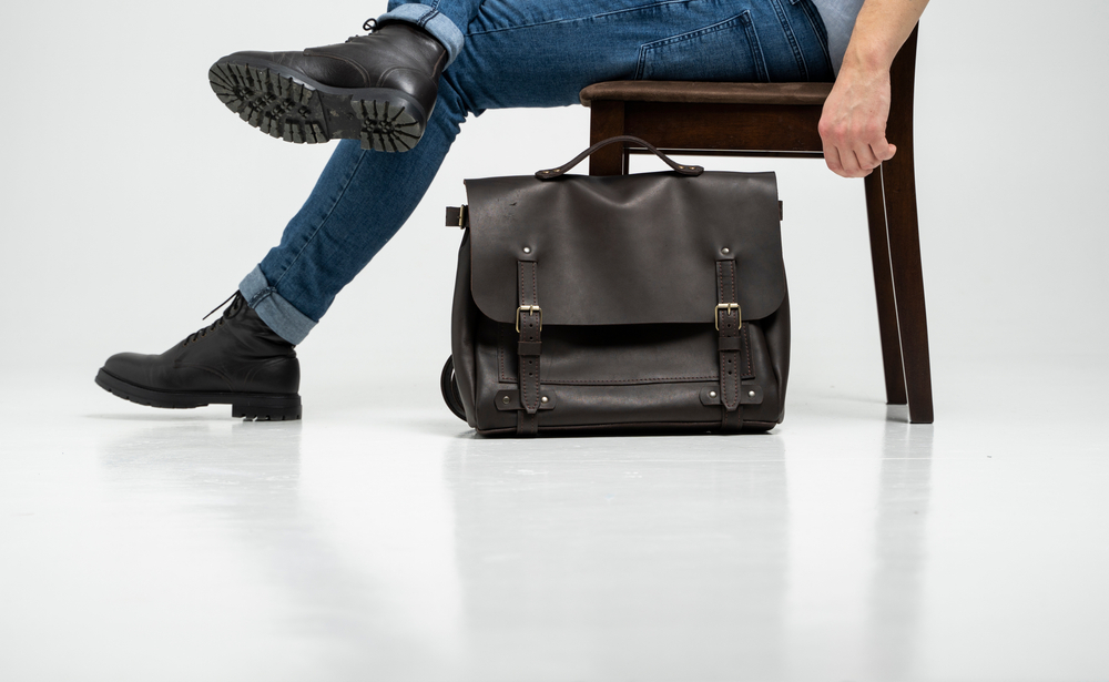 5 Ways You Can Use Men's Document Bags
