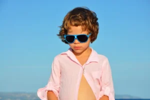 Should Infants Wear Sunglasses: A Comprehensive Insight